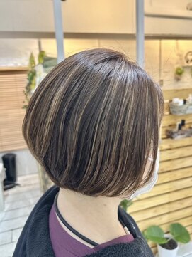 コンフィープラス(comfy plus) 30代40代50代ミニボブ白髪染め小顔美肌美髪ストレート丸み