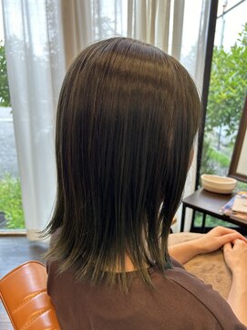 ミーテ(miite) 切りっぱなしセミロング/すそカラー