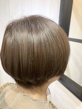 アンプリフィア(amplifier) ハイライト×グレージュ