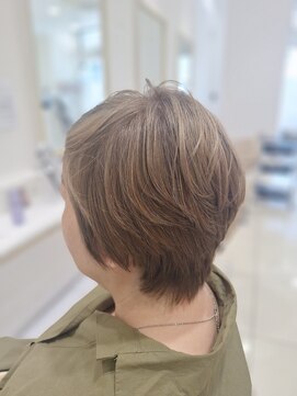 ステラプロデュースドバイエガオ 柏店(stella PRODUCED by EGAO) ショートレイヤー