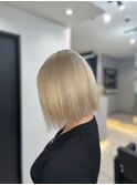 ホワイトベージュ