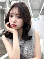 透明感カラー 顔まわりカット くびれミディアム【肥田亜沙美】