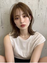 ライリー(riley) rileyワンカール外はねミディアム×肌映えブラウンベージュ