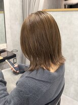 クラン 六甲道(Chlan)&nbsp;切りっぱなし外はねボブ　抜け感ミルクティーベージュ