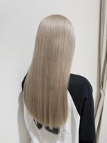 イリス(Iris)&nbsp;ホワイトミルクティーベージュ