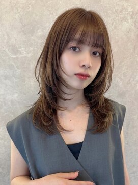 キイ ギンザ(k.e.y GINZA) 顔周りレイヤーカットミディアムレイヤーカット