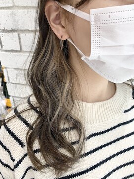 フェリア 松山(Feria) 【Feria松山】ホワイトミルクティーベージュ♪♪