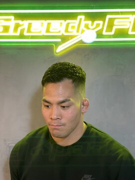 グリーディーフォックス 代々木(Greedy FOX) 韓国マッシュ/センタ-パ-ト/ツイストスパイラル/スキンフェード