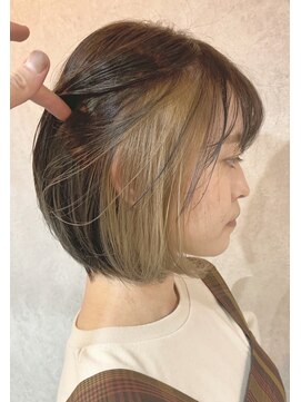 シアン(CYAN) #10代#20代#インナーカラー#ペールベージュ#透け感#髪質改善