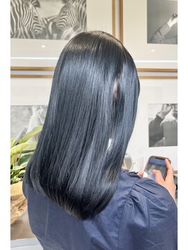 ラミ(L'ami) ブリーチなし/透明感/暗髪/ブルーグレージュ