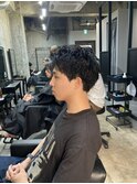 短髪無造作パーマ