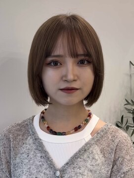 ビューブルー 亀戸錦糸町(VIEW BLUE) 美髪シアーカラーピンクブラウンショートカット切りっぱなしボブ