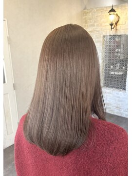 ルクスバイアフィナー(Luxo by Afinar) ミルクティーベージュカラー