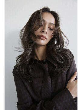 エヌ トーキョー(enu TOKYO) レイヤーカット ハイライト グレージュ