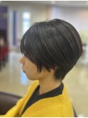 ショートボブ