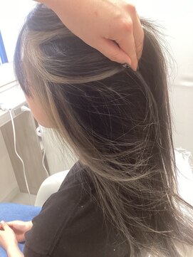 ルナディア(Lunadia) フレーミングカラー