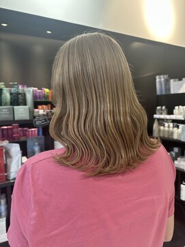 ヘアーサロンデフォーエバールークス(hairsalon de Forever Lux) ミルクティーベージュカラー