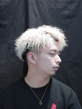 ルーストデラックス 京都河原町三条(ROOST dx) MEN’S HAIR/波巻ツイストスパイラル/フェザーパーマ/京都河原町