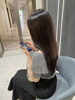 シュヴーブリヤン(cheveux brillants)&nbsp;【美髪縮毛矯正で作る再現性100%な艶髪】柔らかくまとまるロング