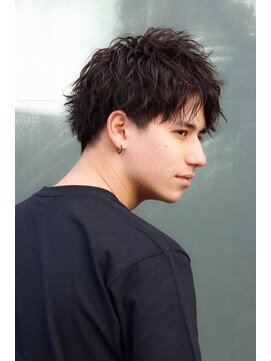 ネイビー(NAVY) 横顔キマる ウェーブUPフェザーマッシュ ソフトスパイラル