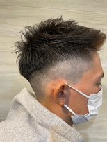 爽やかツーブロック刈り上げ束感アップバング