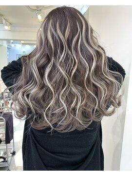 ラピス 千葉(Lapis) グレージュシールハイライトスタイル☆