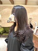 ビュートリアム265(BEAUTRIUM 265)&nbsp;ロングレイヤー/ロングヘア/おくれ毛/大人かわいい/20代30代40代