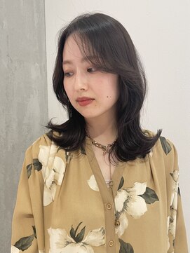 ヨーク(YOKE) 【 YOKE 】ミディアムくびれ大人レイヤー小顔フェイス韓国