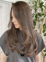 ヨロ 小岩(YOLO) ハイライトショートヘアダブルカラーイルミナカラーオージュア