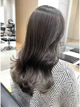 ソヨン 栄2号店(SOYON) 黒髪/グレーベージュ/レイヤーロング/前髪パーマ/髪質改善