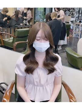 エミタス 三年坂(Emitas) 色気のあるナチュラル韓国ヘア【和歌山】【20代おすすめヘア】