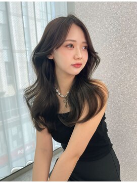 リリー(Lilley) 『福岡美容室/ayana』黒染めは使わない地毛風カラー