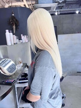 クリム(qulim) ブリーチ/ブリーチカラー/ダブルカラー/ハイトーンカラー