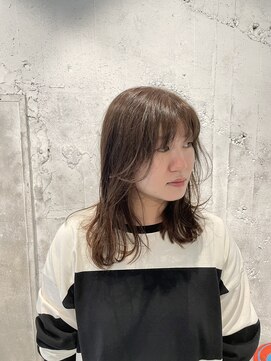 カリファ 田町(KHALIFA) ★小顔似合わせカットフェミニンロングレイヤーメルティカラー