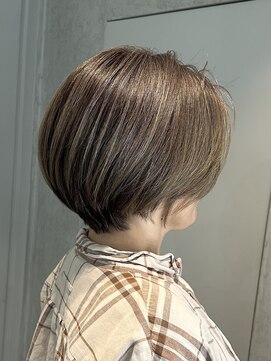 ラック(LUCK) グレージュ/船橋/くすみベージュ/細めハイライト