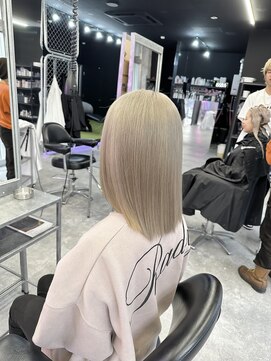 スワン アサヒカワ(SWAN ASAHIKAWA) ホワイト寒色ベージュ