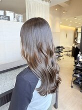 カラーしながら+０秒で髪質改善出来る酸熱カラー！