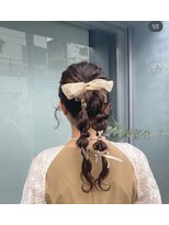 ルーラ(LAURA)&nbsp;パーティヘアアレンジ