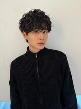 【今流行りのシャドウパーマ・ルーズパーマ】どんな服装にも合わせやすいトレンドヘアを◯