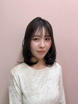 ルーム シンサイバシ(room shinsaibashi) 冬は可愛く重めレイヤー◎オリーブブラウン