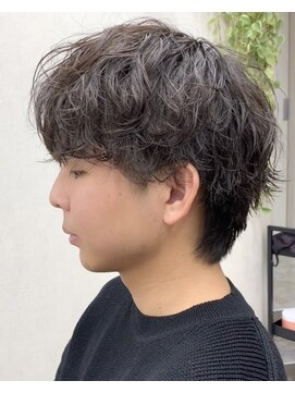 キジ(kiji) 波巻きツイストスパイラルパーマシャドウパーマウェーブパーマ栄