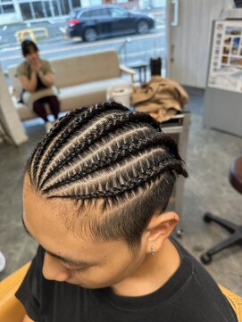 トゥエンティーフォー 泉大津店(24) コーンロウ×フェード