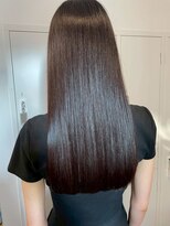 ロッカ(ROCCA) ツヤロング × ブラックチェリーブラウン