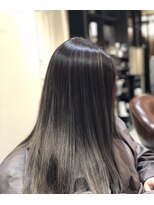 アベリーニューヨーク(Avery NEWYORK)&nbsp;粉雪ハイライト×グレージュカラー