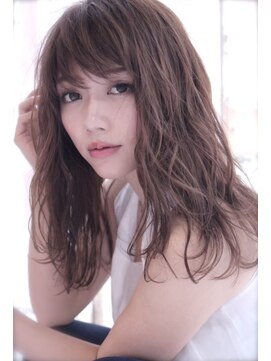 ラべリー 池袋(LOVELEY) アイスティーベージュ ヘアカラー 【池袋】