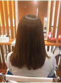 20代30代♪透明ツヤ感ストレート×フォギーベージュ