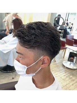 シェリ(Cheri) メンズショートパーマスタイル