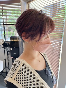 ロイド(Royd.) 20代30代ピンクベージュカラーマニッシュショートウルフ