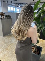 メリー オオサカ(Merly Osaka)&nbsp;夏映え間違いなし！ブロンドバレイヤージュ_blond beige_