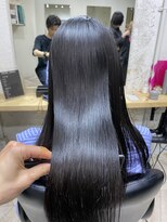 エル(EL by green)&nbsp;《tomi》髪質改善ストレート×ミディアムレイヤー